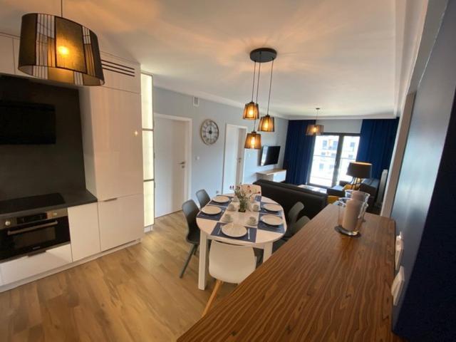 Apartament Szafirowy Gardenia Dziwnow Z Widokiem Na Morze Экстерьер фото